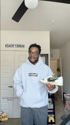 How Do Supreme Box Logo Hoodies Fit? Size Guide #supreme #streetwear