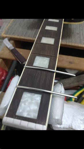 Nonuz Guitar Center Corner House on Instagram: "The material itself is more expensive, and the hardness of stainless steel means luthiers' tools wear out faster, resulting in a higher labor cost for the service. A full refret service with stainless steel typically costs between $400 to $800 USD (approx. RM 1,900 to RM 3,800), depending on the luthier and whether the fretboard is bound."