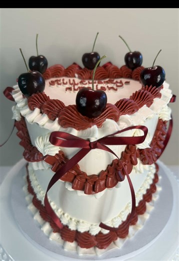 Still twenty-nine ish — and celebrating with cake 🍒✨ An 8” three-layer vanilla cake filled with macerated strawberries, raspberry & cream buttercream, and finished in smooth vanilla buttercream with hand-piped vintage details and fresh cherries on top. Classic. Romantic. Timeless. Because milestone birthdays deserve better than basic cake. 📍 San Diego | Custom cakes by Tu Madres Bakery