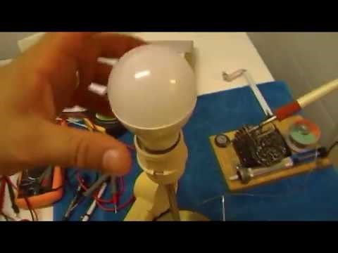 REPARACION DE EMERGENCIA, LAMPARA LED EN UN PAR DE MINUTOS, mas correcto usar una resistencia.