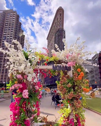 “Unwrapping” of New York City’s Flatiron Building after 7 years since the start of renovation