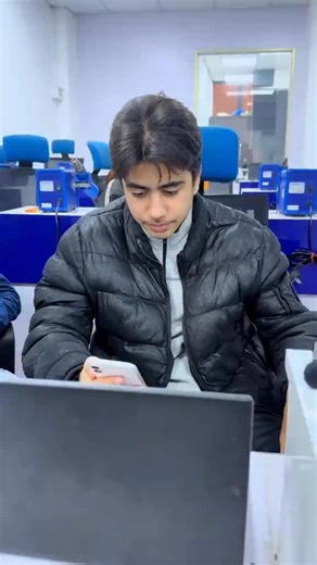 Punjab Mobile Repairing and Training Center on Instagram: "How to unlock 🔓 iPhone #software #iphone #mobilerepair #phonerepair"