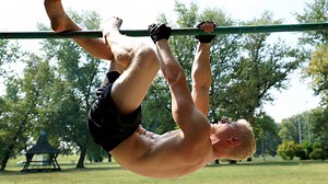 Movement based Calisthenics Workout by Vahva Fitness. More info about the exercises and movement training in this blog post ➞ bit.ly/gym-calisthenics Online course to learn movement, build mobility & get fit ➞ https://www.Movement20XX.com | VAHVA Fitness