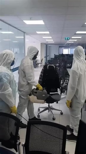 Unwanted pests can turn your home into a nightmare — but not anymore! 💪 At Smart Fumigation Service, we specialize in professional fumigation for homes, offices, schools, hotels, hospitals, and industries. From bedbugs, cockroaches, termites, mosquitoes, to rats — we completely eliminate them using safe, certified chemicals. 🌿 Your safety and comfort come first! Don’t wait until pests take over — act now! 📞 Call or WhatsApp us today at 0678370050 📍 Available in Dar es Salaam #SmartFumigation