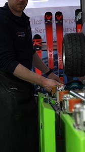 Wintersteiger Race NC Diese Maschine zählt zu den leistungsstärksten im Bereich Skiservice und wird auch im Weltcup eingesetzt. Mit ihr lassen sich feine Struktur- und Kantenschliffe exakt definieren und konstant reproduzieren – abgestimmt auf Disziplin, Schneeverhältnisse und Fahrstil. Gerade im Rennsport, wo Zehntelsekunden entscheiden, ist diese Genauigkeit unverzichtbar. #sfsports #wintersteigerracenc #rennservice #skiservice #präzisionimdetail #productioninsights | SF Sports