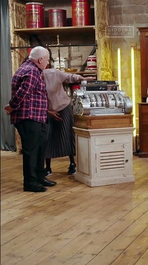 “It’s Quite Intimidating!” 😲 #TheBiddingRoom