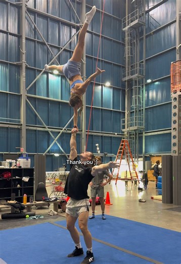 Worked out pretty well 🙂‍↕️🐆💅🏻🤠🌺🫶🏼 #cirquedusoleil #joeandcha #circus #acrobatics #motivation