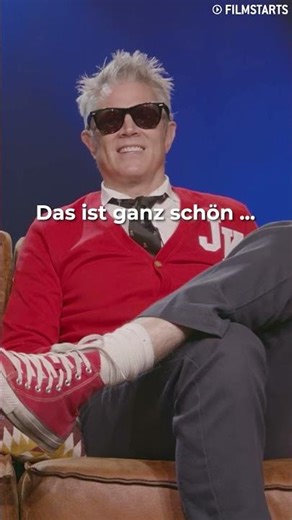 Johnny Knoxville is learning German insults! :D