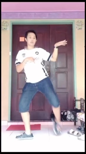 10K views · 343 reactions | Walaoweihh zombie | Uncle Anaconda | Facebook