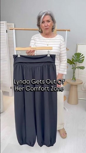 How to Style Black Balloon Pants 3 Ways | Step Out of Your Comfort Zone
