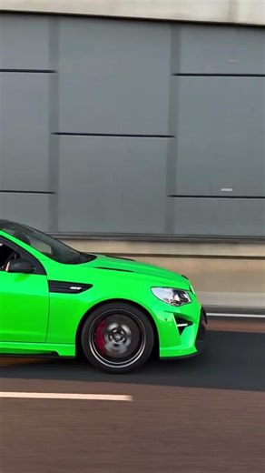 spitfire green gtsr