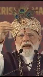 Breaking: 13th edition of “Beta drawing le aao” just dropped in Udupi! 🎨🇮🇳 Same script, same dialogues, same Oscar-worthy performance: Child in crowd: waves painting above head like it’s the Olympic torch PM Modi: dramatic pause, slow-motion head turn PM Modi (mic drop voice): “Arre bhai, wo painting le aaiye… bacche ne banaya hai!” SPG commandos: activate Mission Impossible mode, part the crowd like Moses Child: instant waterfall tears of joy PM Modi: “Beta ro mat, maine dekh liya… naam likh