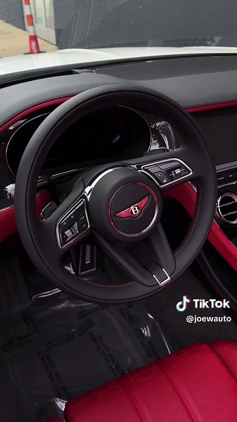 Explore the Luxury of the New Bentley GTC Speed