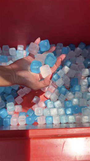 Effortless Cleaning for Ezee Freeze Products