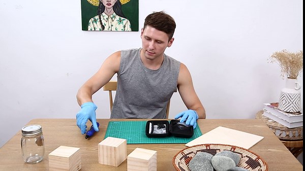 Cordless Rotary Tool, 3.7V Li-ion Mini Power Rotary Tool 5-Speed with 2.0 Ah Battery, Front LED Lights and 42pcs Accessories Kit for Drilling, Carving, Engraving, Sanding, Polishing and Cutting