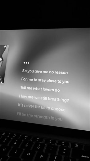 Outside -Ellie Goulding #lyrics #nostalgia #viral #song #elliegoulding