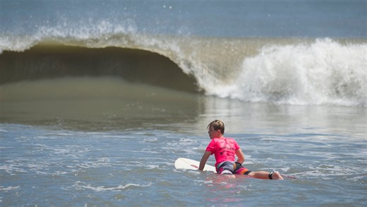 5 best beaches in Fort Pierce include Avalon, Pepper Park, Fort Pierce Inlet State Park