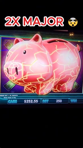 THIS PAID MORE THAN DOUBLE THE MAJOR JACKPOT?! 🐷💰