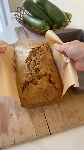 A super easy and super delicious zucchini bread recipe now that it’s common to season! If you have it taking over your garden and put it to good use in this! | Entertaining with Beth