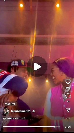 Jucee Froot on Instagram: "😳 WTF IS GOIN ON 🤦🏾‍♀️ I JUST BE MOVIN IN SILENCE @troubleman31 SAID ITS TIME THOUGH SO ITS UP 👆 are YALL 🫵 READY #JUCEEFROOT #LOYAL100 #HUSTLEGANG 🤷🏽‍♀️"