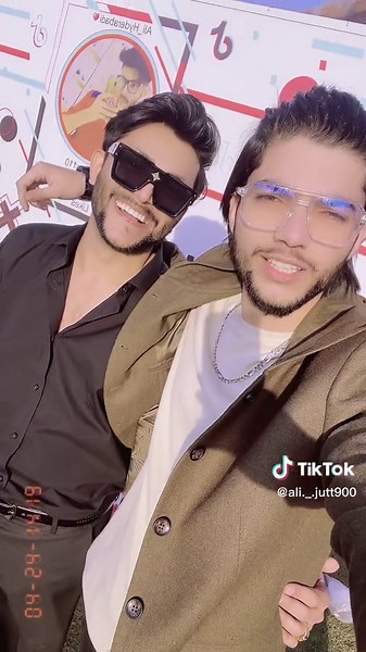 Ali Hyderabadi ki 1 Billion Followers ki Video