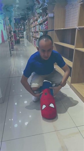 Nhện Khoái Nước