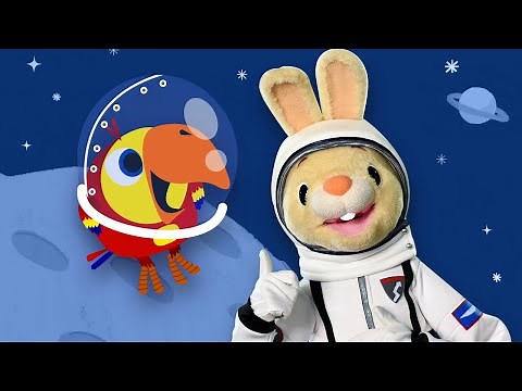 Harry and Larry Pretend Play Astronaut in Space | Dress Up & Wonder Box of Toys | Baby Sensory