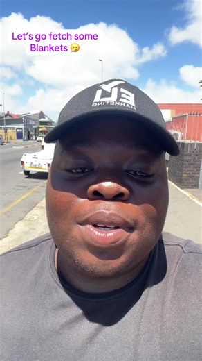 I finally have blankets now not the best but it’s fine we will make a plan in the near future into zam zisezo dubula 😭😭#vlog #takreed #fyppppppppppppppppppppppp #followme