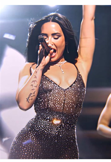 Demi Lovato Edit: Highlights and Fun Moments