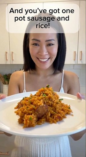 Easy One Pot Sausage and Rice ready in 30 mins 🥘 #recipe #food #cooking #onepotmeal #dinner #viral
