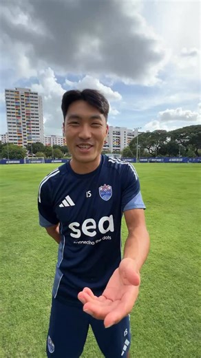 Emoji Challenge: Christmas Movie Edition 🎬 #allhandsondeck #lioncitysailors | Lion City Sailors Football Club