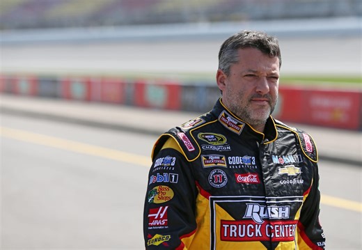 Tony Stewart announces NASCAR comeback after 10 years with Daytona entry