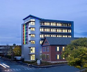 Institute of Art Announces New Master of Arts in Art Education Certification Track