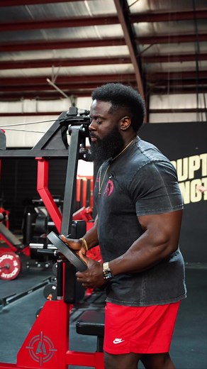 876K views · 31K reactions | “Rest is essential for muscle growth. Exercise creates microscopic tears in your muscle tissue. But during rest, cells called fibroblasts repair it. This helps the tissue heal and grow, resulting in stronger muscles.” | Ron Jones | Facebook