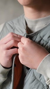 Vest 輕羽絨禦寒 水波紋背心 【 禦寒鋪棉 x 雙面穿 x 寬鬆舒適 】 | H.Y Select Store