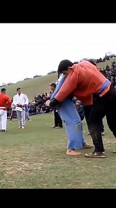 70K views · 340 reactions | لي خبير في هذه الرياضة .. قرار الحكم صحيح✅ أم خاطيء❌ ... دييغو ... | HMD Connexion - حاسي مسعود | Facebook