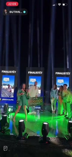 Sot zemra ime është plot mirënjohje. Nuk ka fjalë që mund ta përshkruajnë lumturinë dhe emocionin që po e ndiej pasi fitova çmimin prej 100,000 eurosh. Ky sukses nuk është vetëm i imi. Është edhe i secilit prej jush që më keni mbështetur në çdo hap të rrugëtimit tim. Faleminderit nga zemra për çdo pëlqim, çdo koment, çdo shpërndarje dhe për çdo fjalë inkurajuese që ma keni dhënë. Ndoshta për dikë janë vetëm disa sekonda për të bërë një