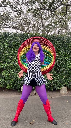 Fun times spinning ALL the Hula Hoops for @flybyfun | Mel Wheeler - Hula Hooper