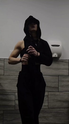 Fitness Journey: Body Transformation in the Gym