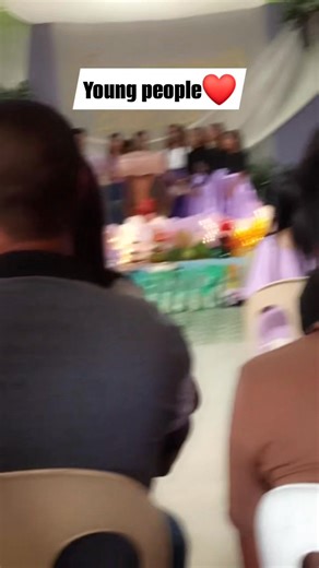 32 reactions · 25 comments | Young people group songs❤️ #youngpeople #singing #highlightsシ゚ | Estephanie Garcia | Facebook