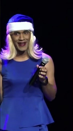 La pasante le tira a isaura en el show