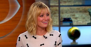 Actress Beth Behrs on “2 Broke Girls,” country music
