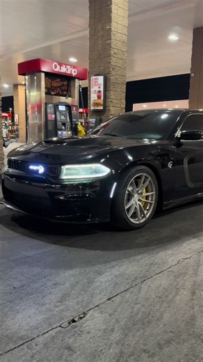Hellcat en Arizona con E85: si me miran chicoteado