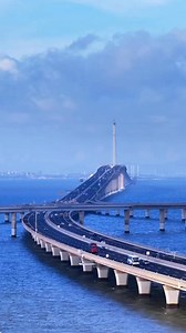 青岛胶州湾跨海大桥，视角堪比航母甲板，极其震撼！ The Jiaozhou Bay Cross-Sea Bridge in Qingdao offers a view comparable to an aircraft carrier deck, which is extremely stunning! | Che Shang