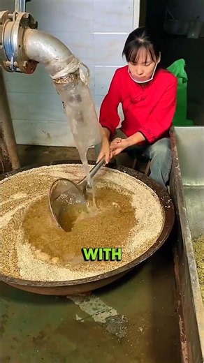 Chinese Traditional Sesame Seeds to Oil process🍲.. #shorts #china
