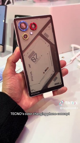 Color Changing Smartphone Concept by TECNO at MWC2025