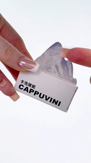 Why is it not cold like an iceberg should be 😩🧊 #iceberg #lipgloss #cold #temu #makeup #makeupfinds #makeupswatches #viral #fyp #trending | Ronnibears