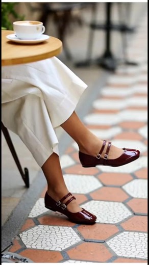 Women's Fashionable Solid Color Glittering Mary Jane Shoes, Casual Comfortable Flat Shoes for Daily Wear, Lightweight Breathable Shoes for All Seasons, Girl #shoeshopping #cutebarefootshoes #womenswedgeshoes #shoeswomens #barbieshoes #widewidthshoes #fashionableslippers #menfashionshoes #fallshoesshopping #holidaypartyshoes