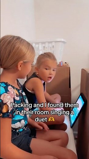 What Happens When 2 Little Girls SING Billie Eilish? 🥺🥺 #singing #britainandbaylaa #shorts