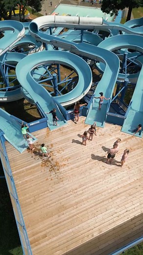 Spectacular water park with plunging thrills, winding dips & splashes! #bigsplashwaterpark #bigsplash #waterpark #waterslides #outdoors #vancouver